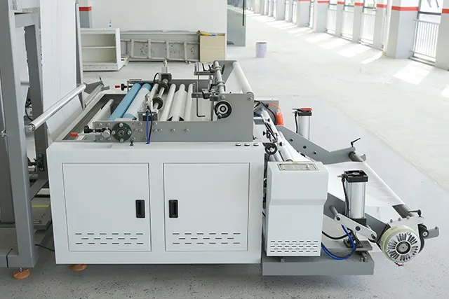 E700-Ultra-Place-the-incoming-material